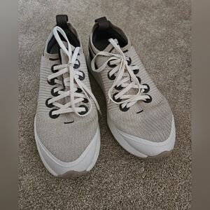 Allbirds Tree Dasher 2, Size 9, Khaki